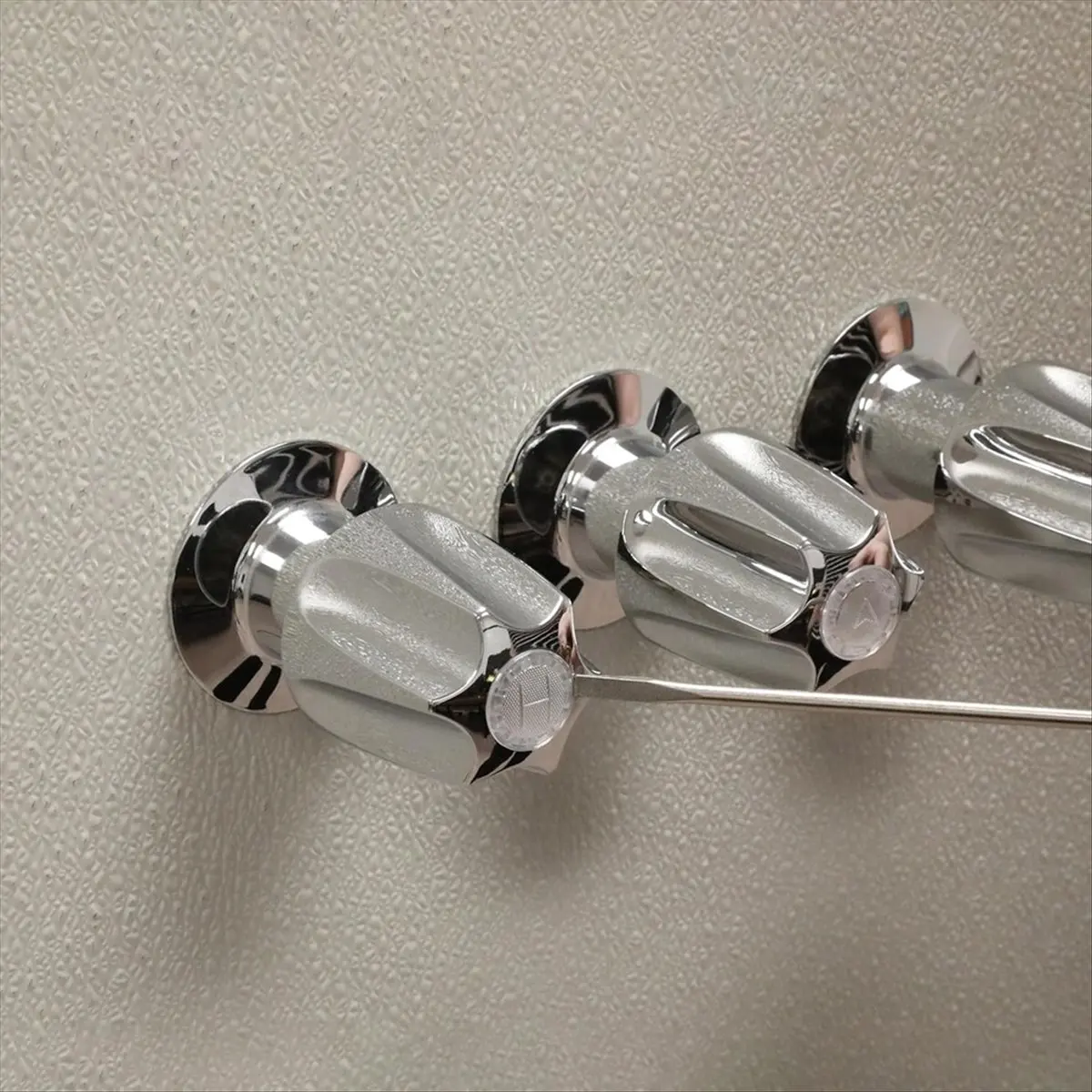 39619 Bathtub And S… - image