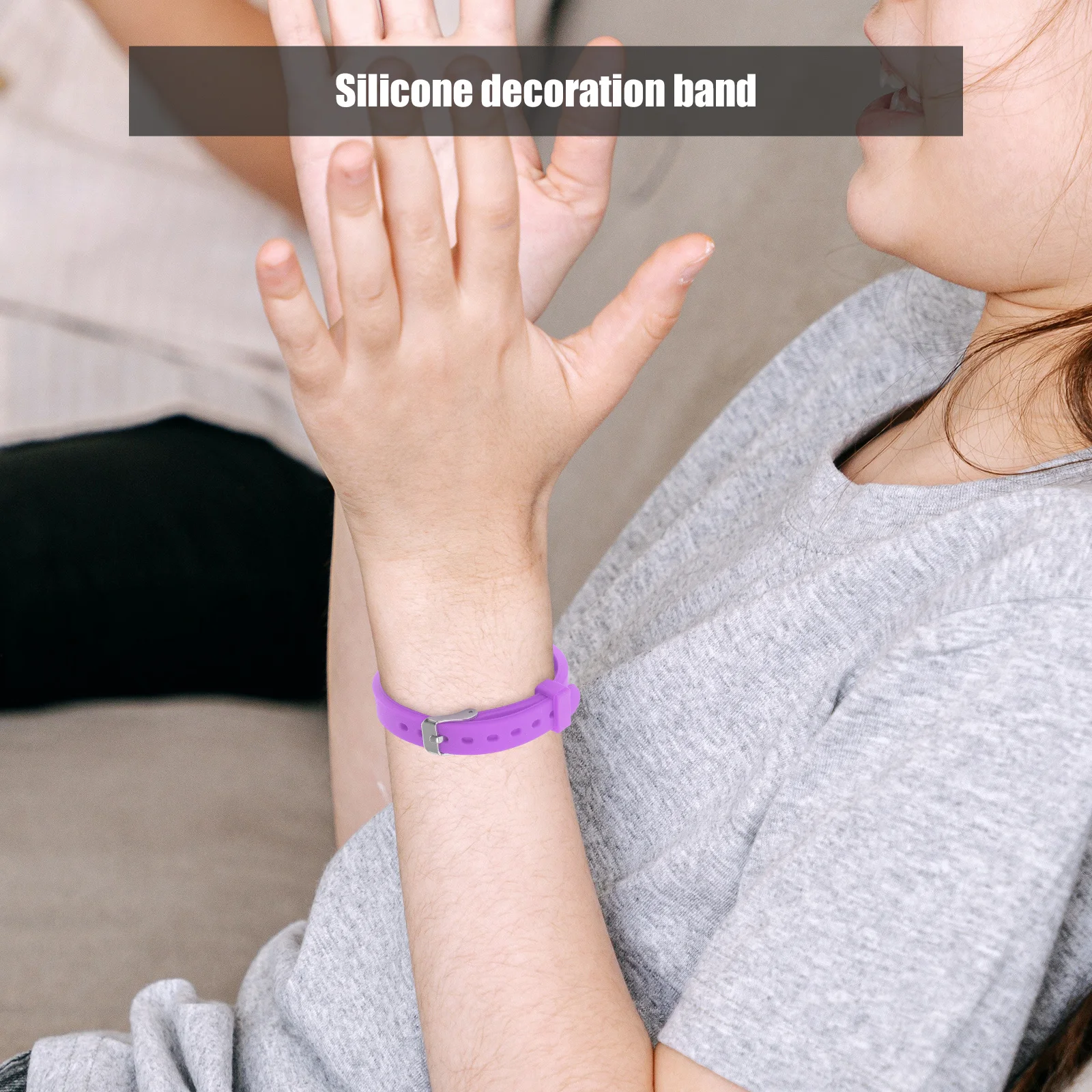 สายรัดข้อมือซิลิโคนสีพื้น 14 ชิ้น ทนทาน สำหรับเด็ก ปรับขนาดได้ เหมาะสำหรับเด็กชาย เด็กหญิง ของชำร่วยงานปาร์ตี้ ของตกแต่งกลุ่ม