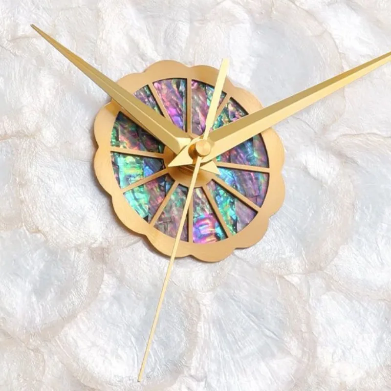 Chinese Style Wall Clocks Wood Frame Hanging Timepiece Shell Dial Round Timer Silent Minimalist Home Living Room Decor Watch