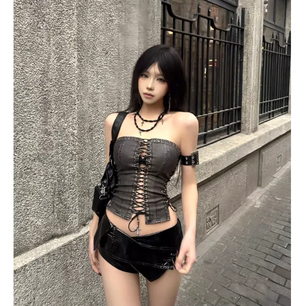 American retro design, heavy industry, high-end straps, one-word shoulder tube top, women's waist and thin fishbone top