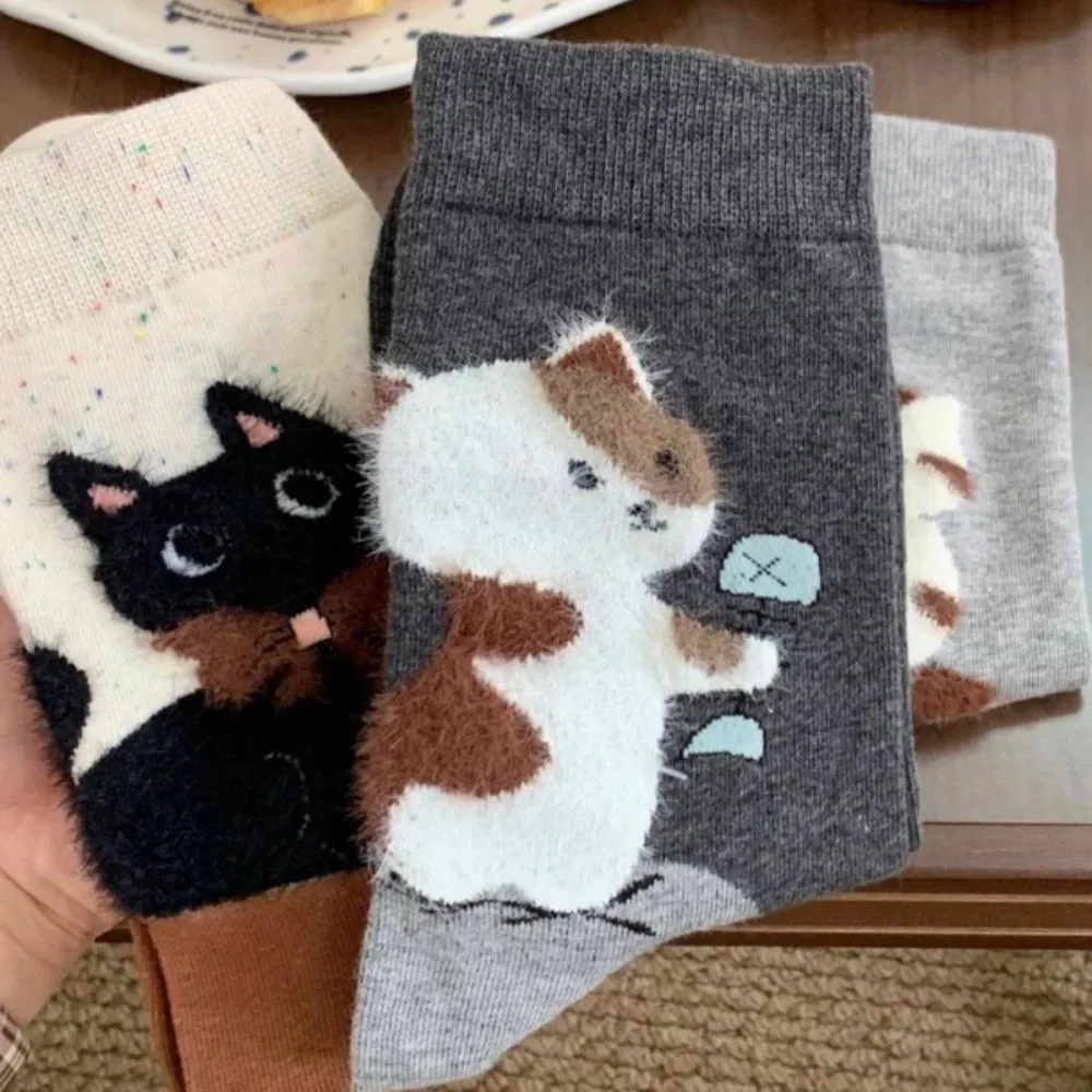 

1/4Pairs Trendy Cute Cartoon Cat Women's Socks Casual Soft Floor Socks Comfortable Cotton Middle Tube Socks Autumn Winter