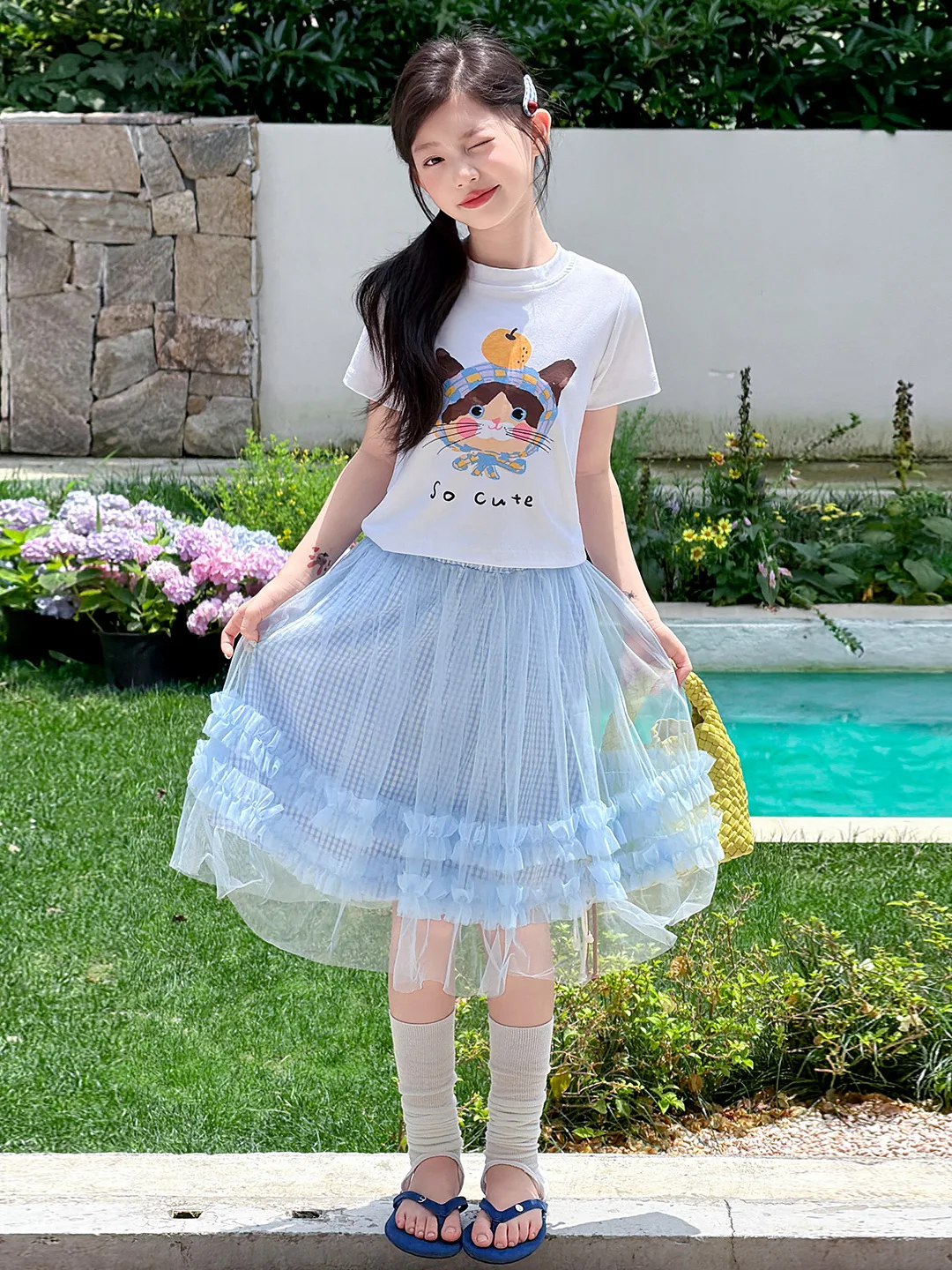 女の子の夏服半袖プリントtシャツとメッシュスカートのツーピース軽量カジュアルスタイル子供服セット