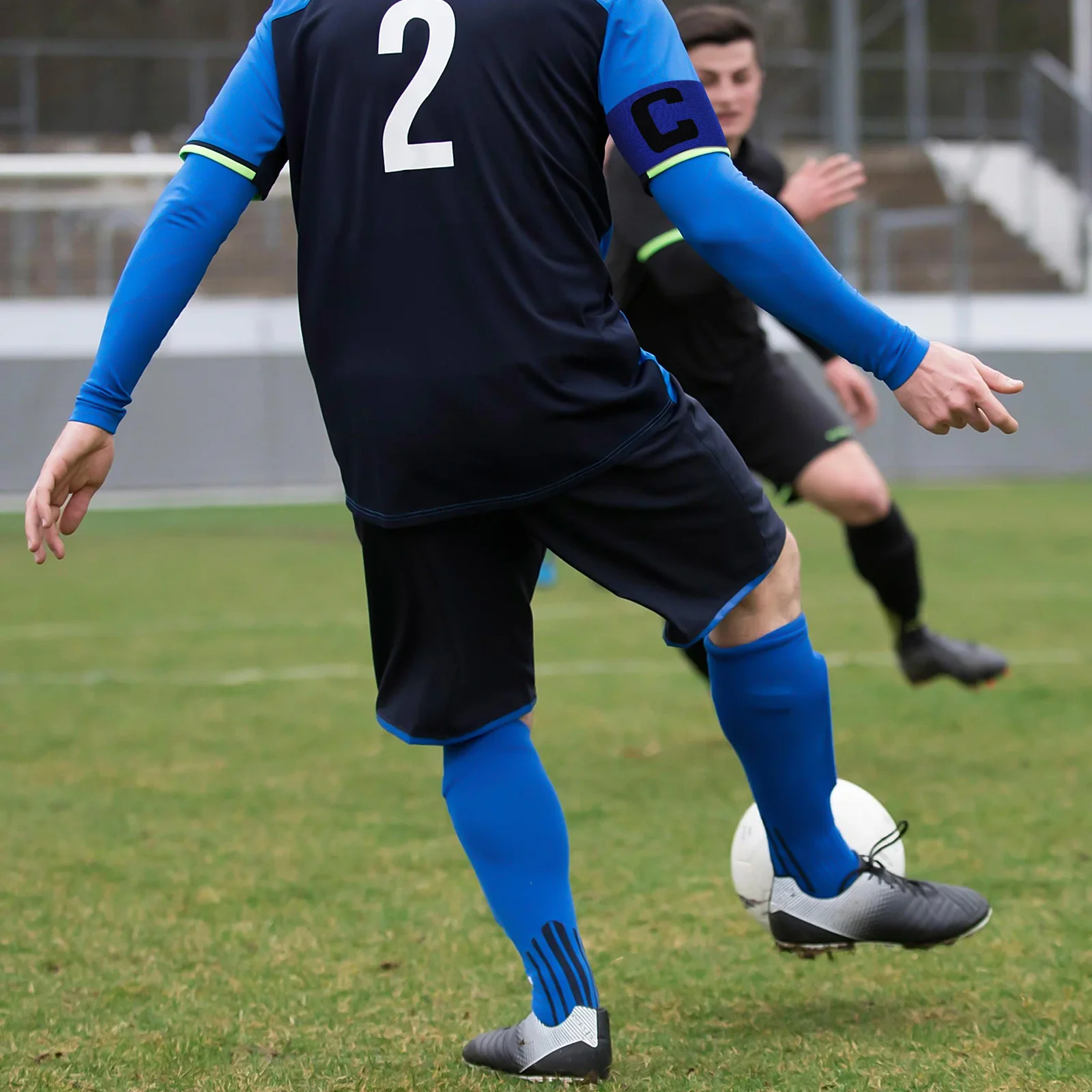 

Blue Football Soccer Captain Armband Adjustable Fit for Adult and Big Anti-Drop Comfortable Sports Band Captain Armband