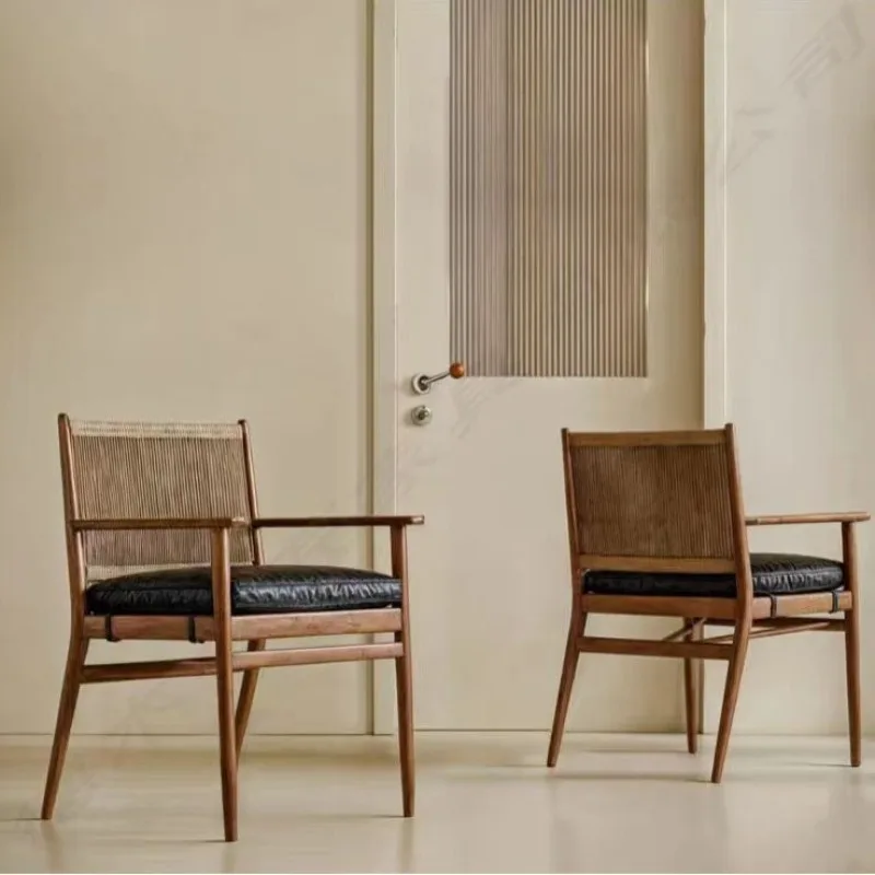 Krzesło do jadalni z litego drewna w stylu nordyckim, nowoczesne, proste, lekko luksusowe, wysokiej klasy krzesło z oparciem, krzesło do jadalni, rattanowe krzesło do salonu, B&B