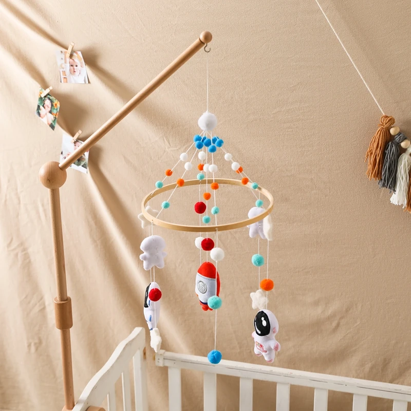 Baby Mobile Rasseln Spielzeug 0-12 Monate Baby Bett Glocke Astronaut Halterung Schutz Neugeborenen Baby Spielzeug Holz Bett Glocke zubehör