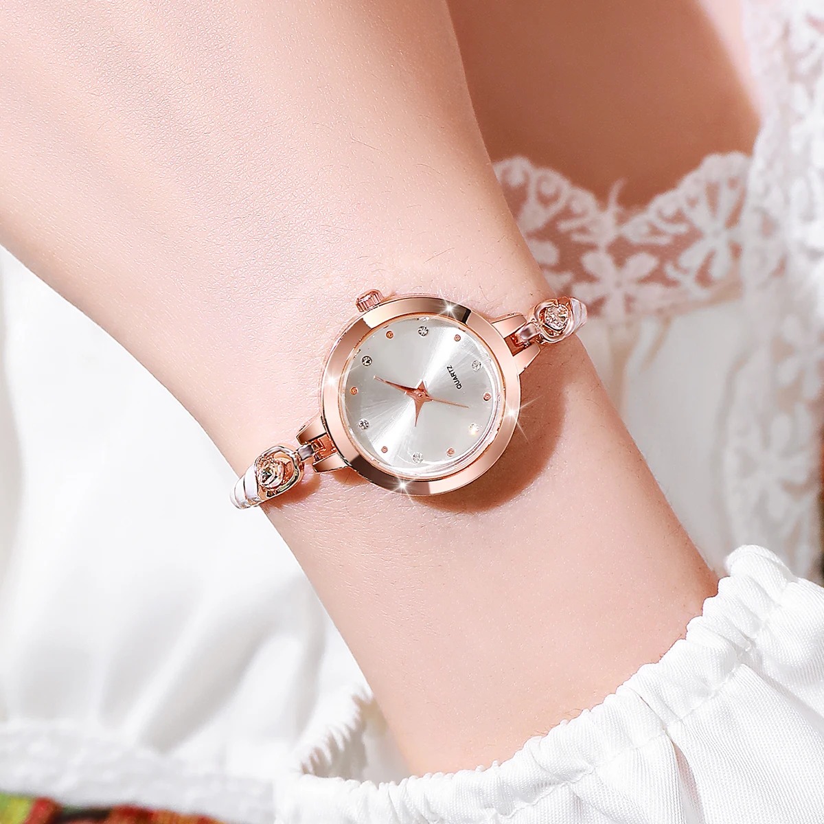 6PCS Women\'s Watches Fashion Rhinestone Small Dial Female Quartz Watch Set(Without Box)