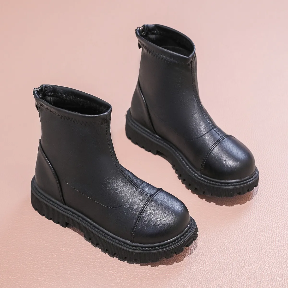 أطفال الأحذية الجلدية للفتيات 2025 جديد الخريف الشتاء الاطفال حذاء من الجلد لينة وحيد جولة تو بسيط طفل مدرسة عيد الميلاد أحذية الحفلات