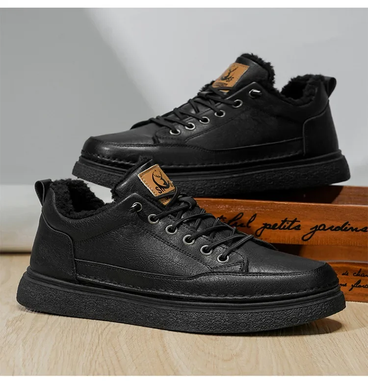 Men Casual Leather Shoes Winter New Outdoor Plush Thicken Warm Cotton Shoes Waterproof Non Slip Height Increase Short Boots