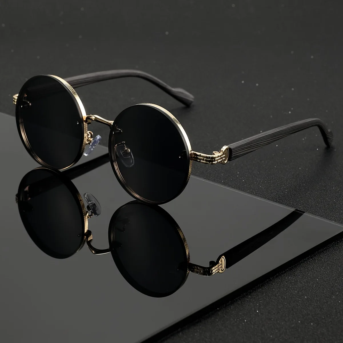 Vintage Round Sunglasses 2025 Fashion Classic Gradient Outdoor Shades Trendy Luxury Brand Designer Metal Rim Sun Glasses