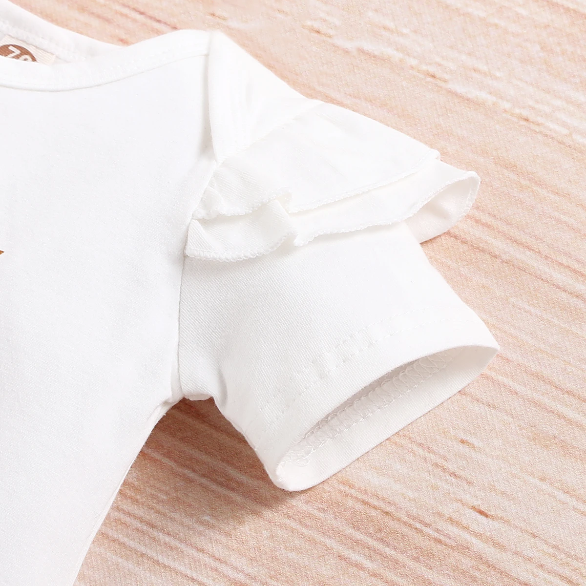 Newborn Baby Girl Romper White Short Sleeved Letter Printed Bodysuit Summer Jumpsuit Clothing for Toddler Girl 0-18 Months