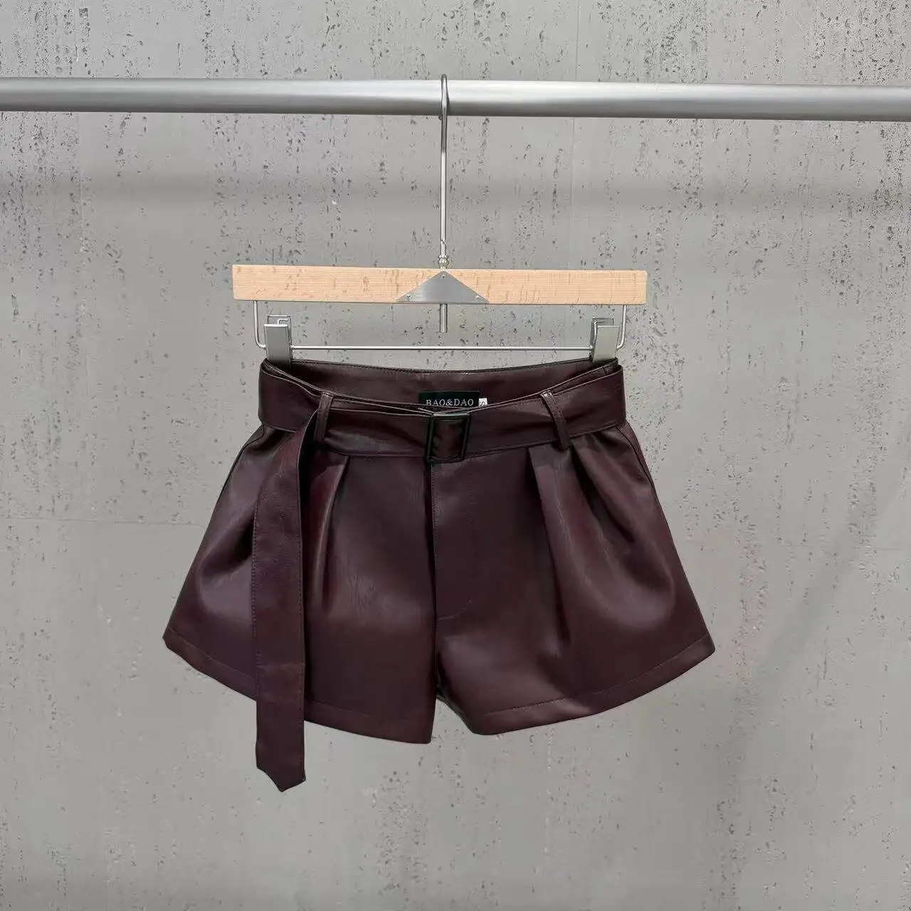 High Street Shorts Women's Autumn and Winter PU Leather Shorts with High Waist Strap Belt Decorative Wide Leg Pants