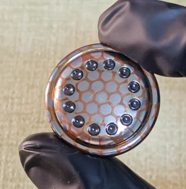 Used EDC Dz superconducting topc Coin Decompression toys