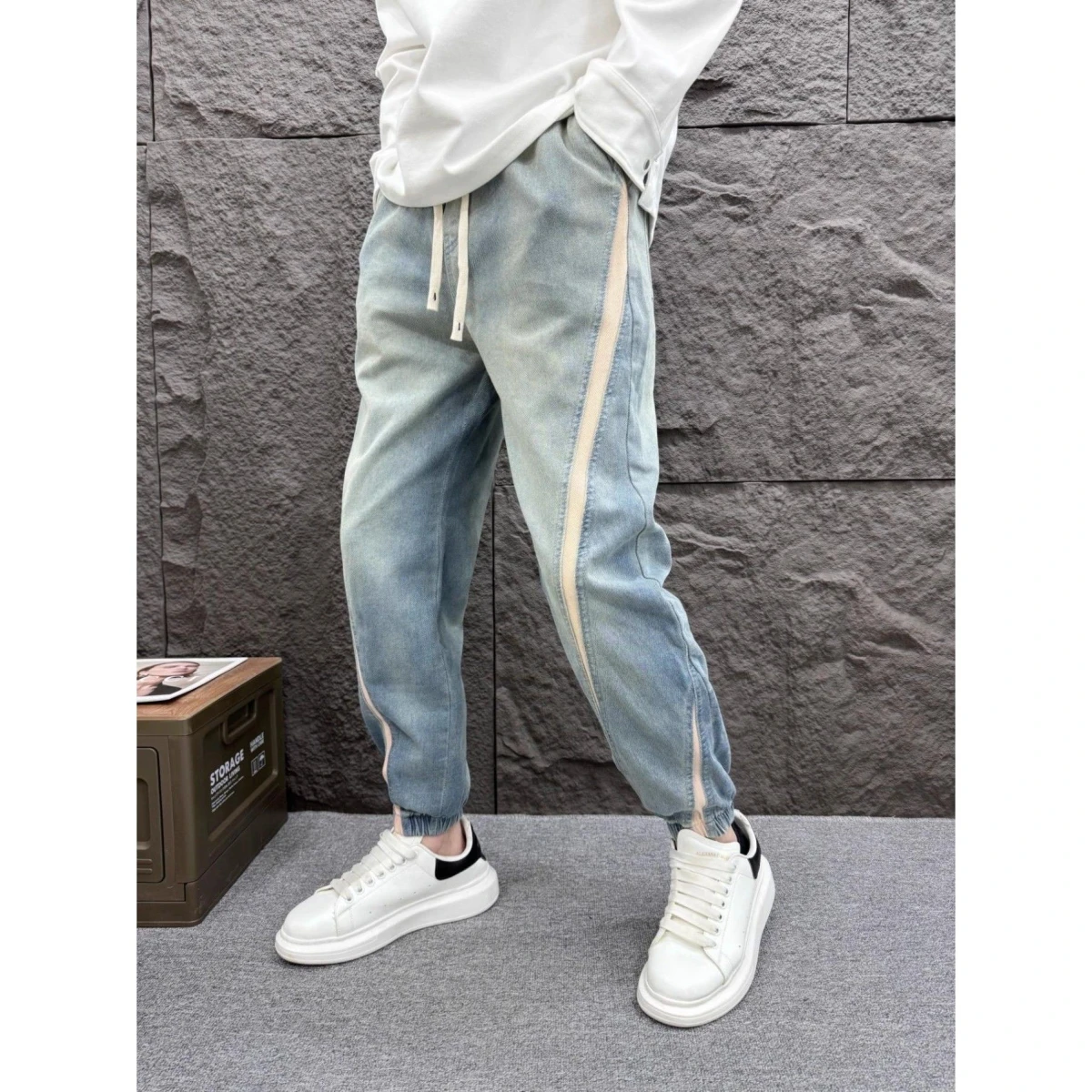 

Retro Street Sle Men's Casual Loose Fit Jeans Waed Proced Cuffed Denim Pants Trendy Comfortable Straight Leg Trousers