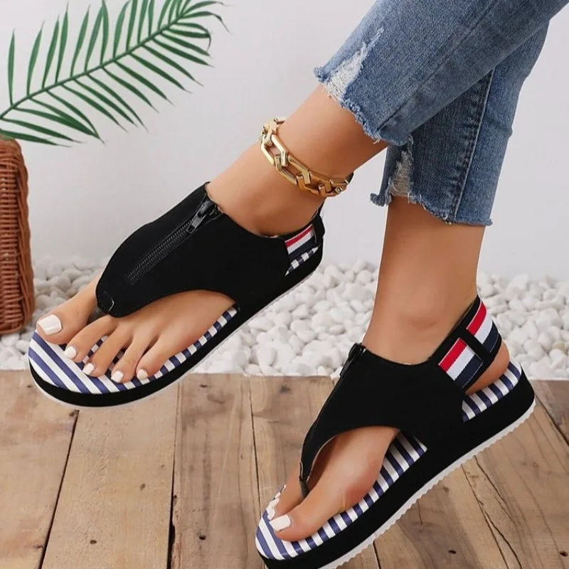 

New Women Gladatior Summer Sandals Round Head Clip Toe Casual Lady Beach Flip Flops Female Buckle Zebra Print Beach Sandals