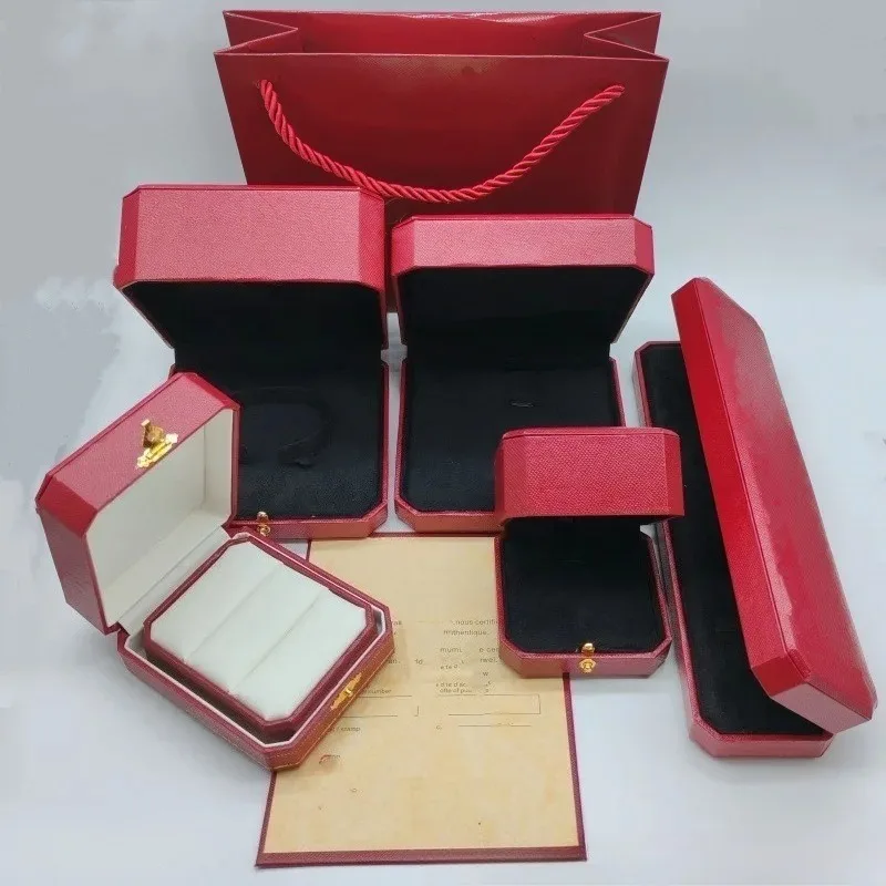 Рисунок 2 - Упаковка для ювелирных изделий