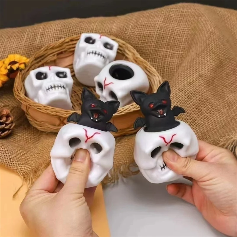 Halloween Themed Squeeze Pop‑Out Design Fidget Toy Pumpkin Skull Shaped Stress Anxiety Relief Toy Fast Rebound Relax Party Gift