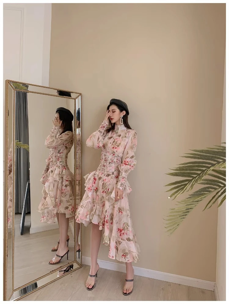 

Retro Court Sle Long Dr with Lantern Sve Design And Lace Hem High Waist Irregular Women's Summer Floral Print Dr