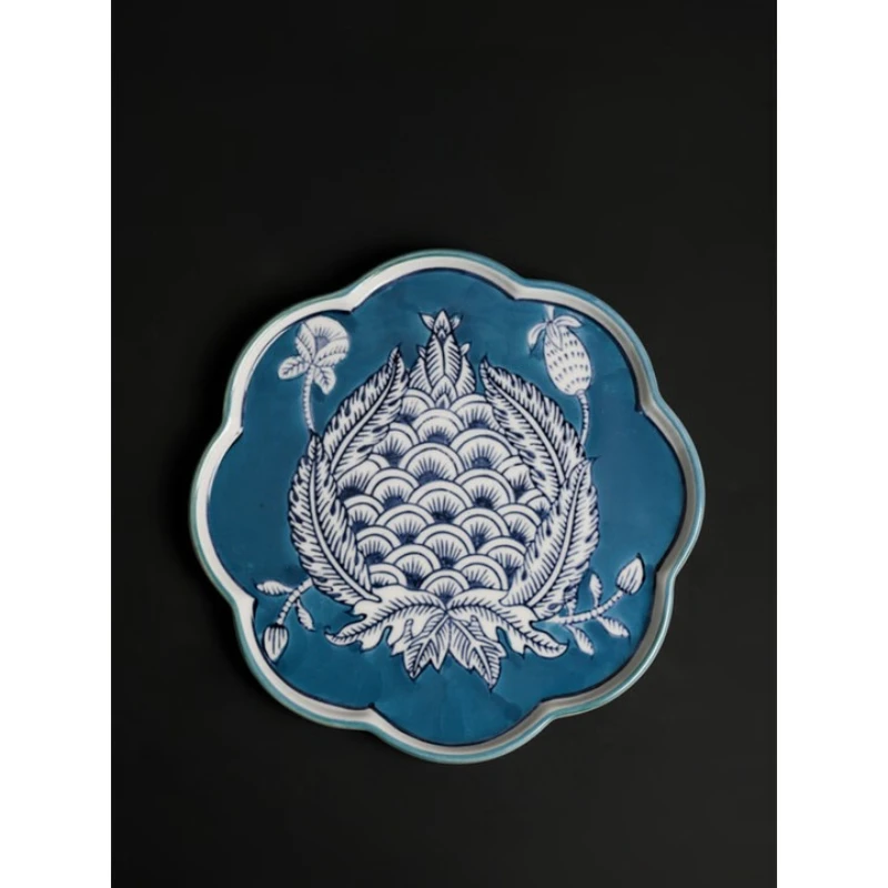 

Blue and white porcelain plate brass frame ornament