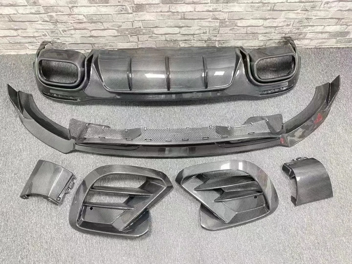 Carbon Fiber Body Kit For Mercedes Benz GLE63 GLE53 GLE450 W167 Front Bumper Lip  Canards