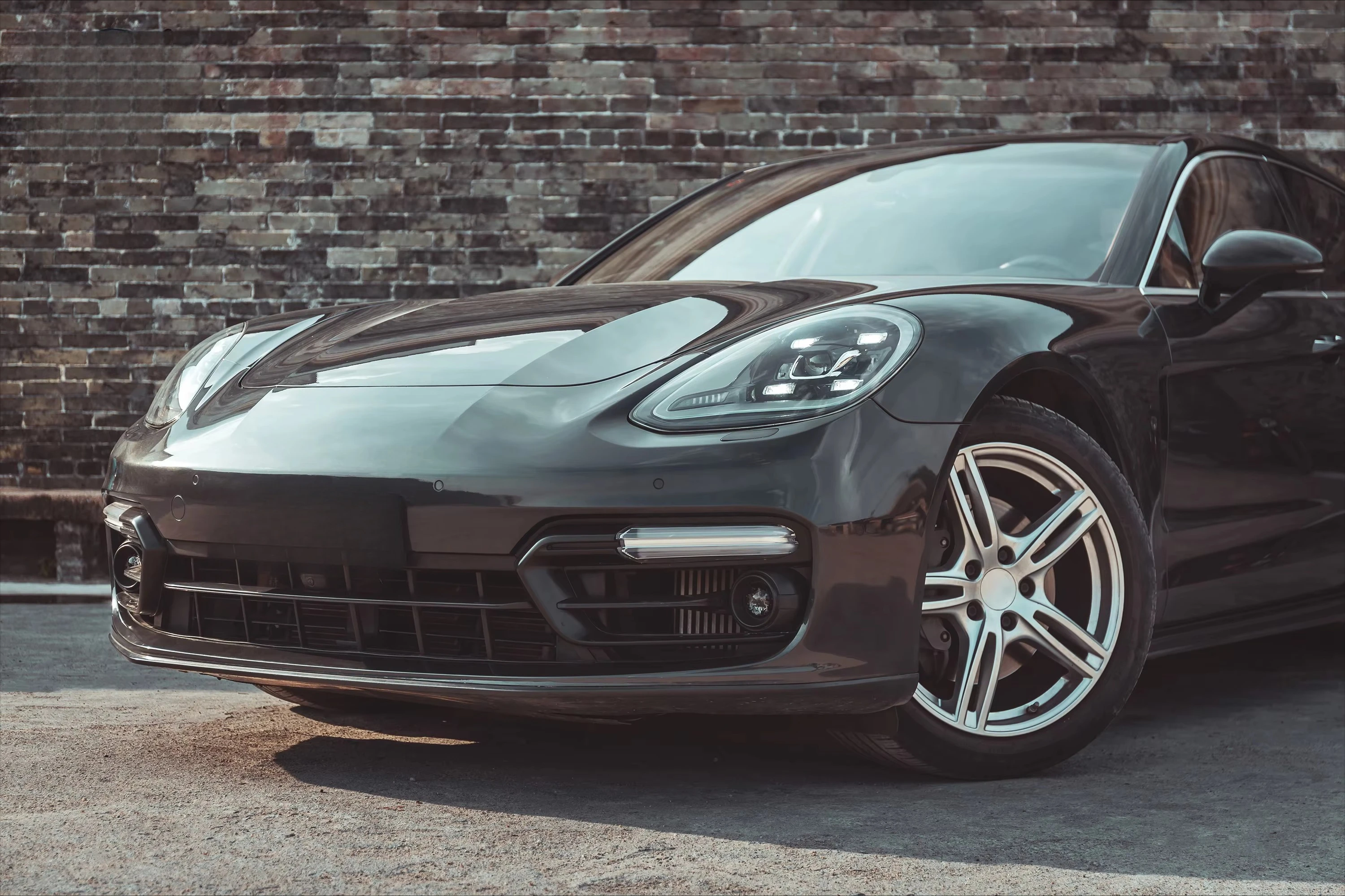 KM Premium Upgrade GTS Bodykit with DRL Perfect Fit for Panamera 971.1 High Quality Enhances Vehicle's Visual Appeal