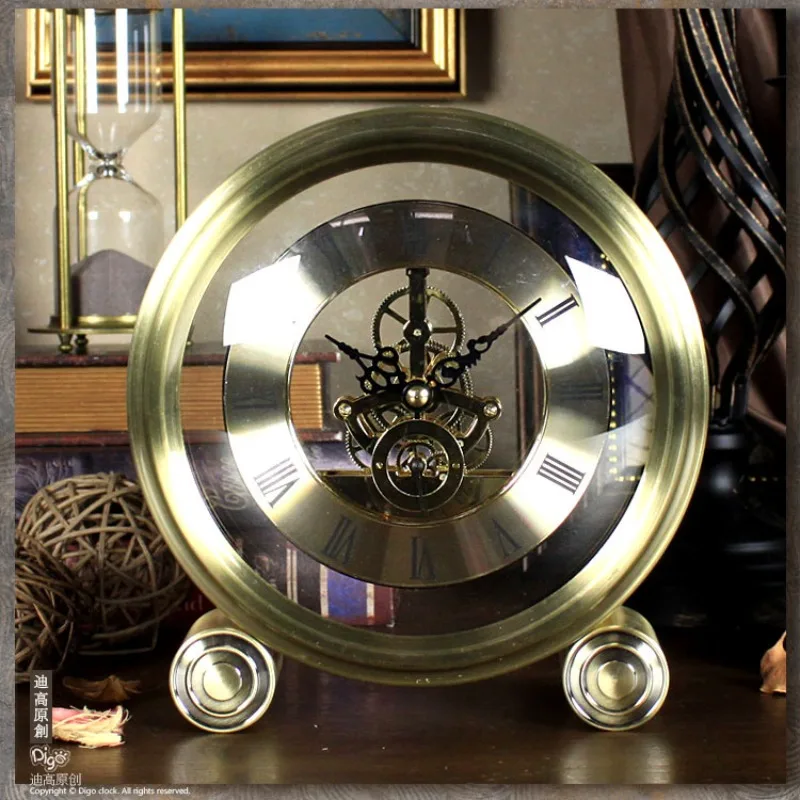 

Retro desk clock Mechanical clock ornament Metal desktop large desk clock