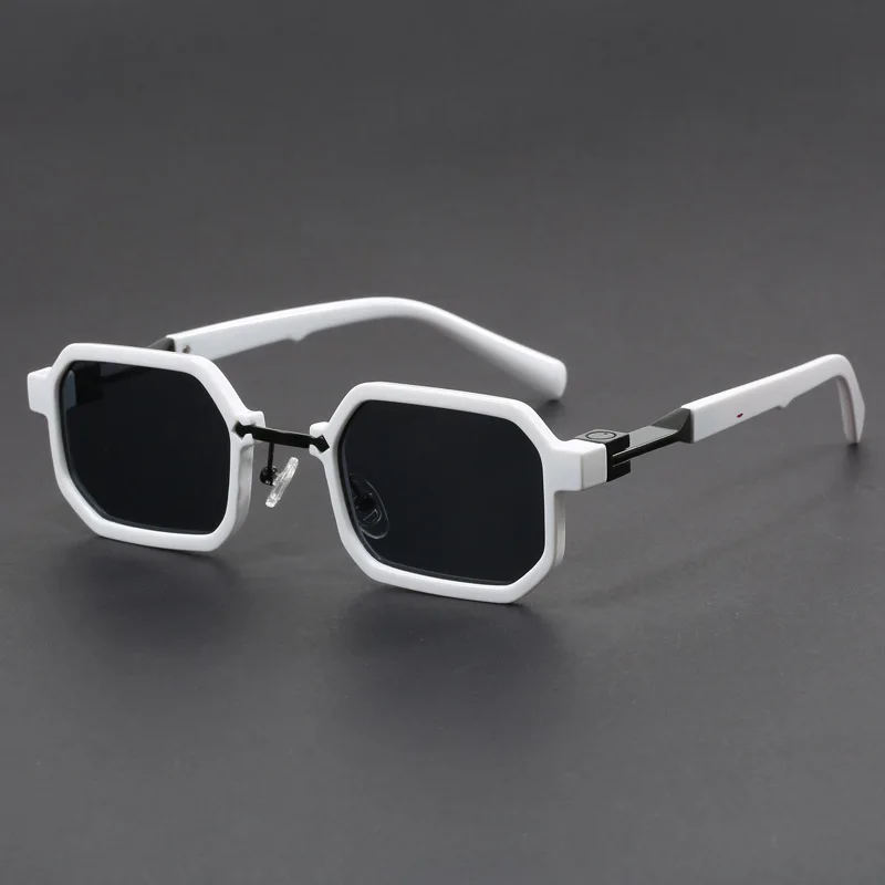 New Men's Advanced Ultra Light Coarse Frame Fashion Square Sunglasses Women Men Trendy Anti Mist Outdoor Driving Shades UV400
