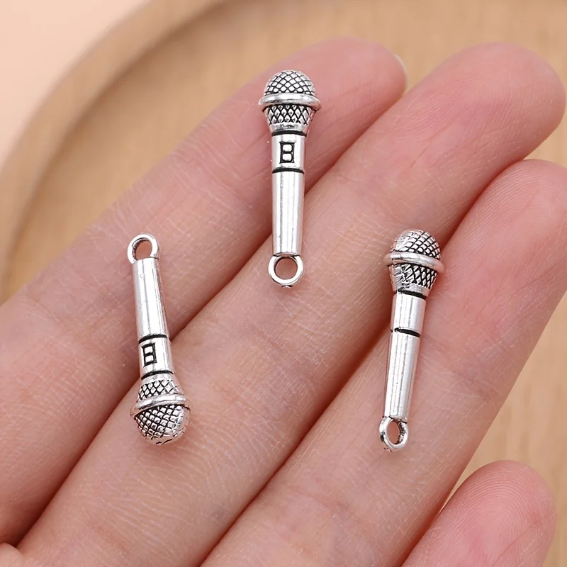 10/20/50 Stuks Zilverkleurige Kleur 3D Microfoon Charms Muziek Hangers Voor Sieraden Maken Diy Handgemaakte Ketting Oorbellen sleutelhanger