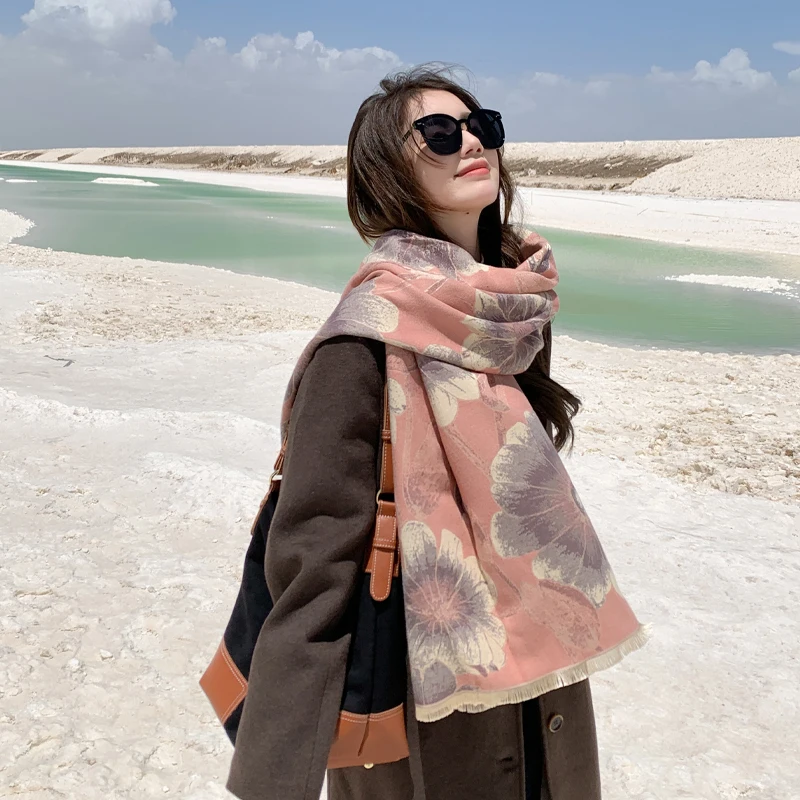 

-border Floral Scarf Women, Autumn and Winter2025New Style Travel Thickened Shawl Fashion Neck Warmer Scarf