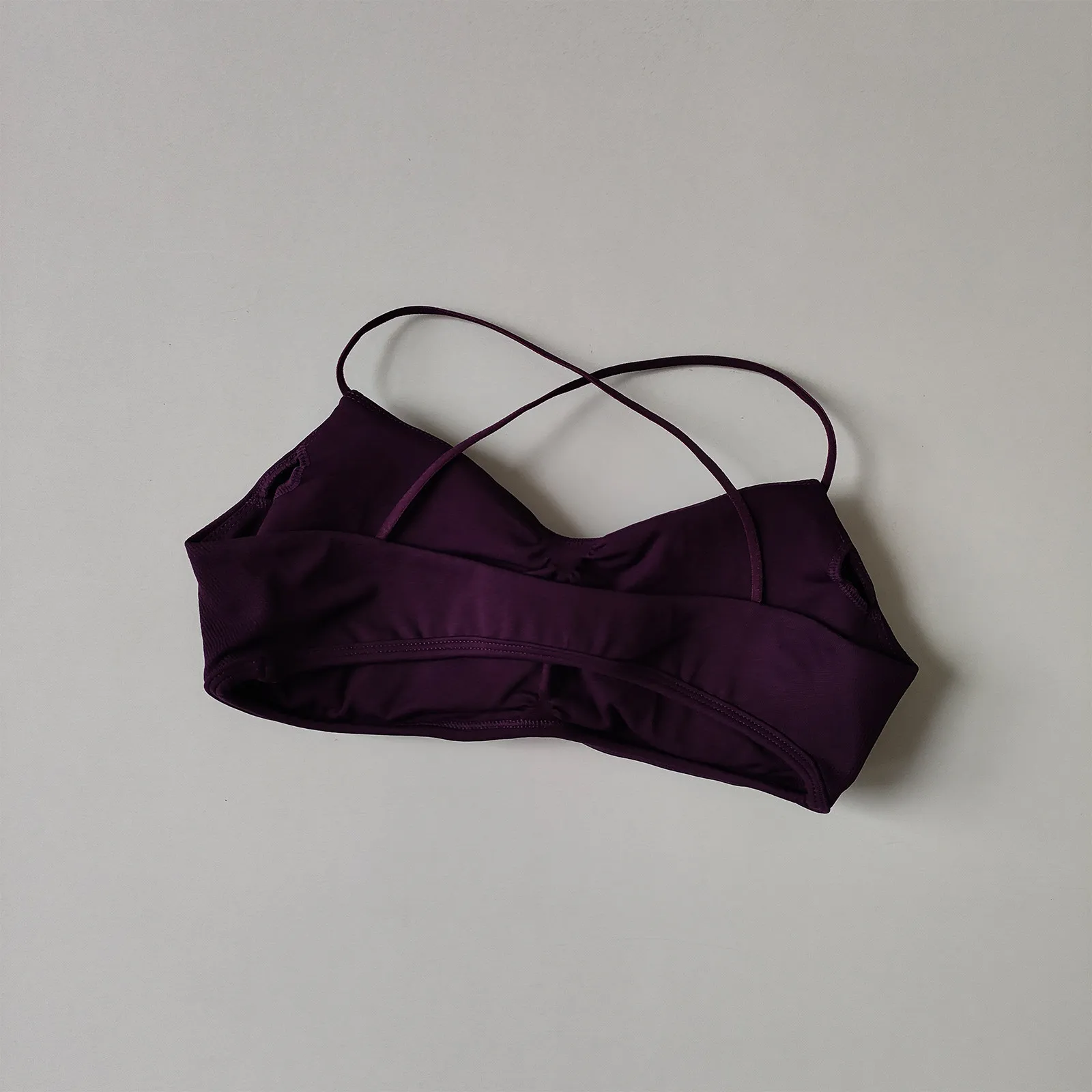 Nahtloser Sling-BH für Damen, dünne Schulterträger, Fitness-Sport-Yoga-Bekleidung mit Brustpolster, Pilates-Unterwäsche, Trainingskleidung – Detail 10