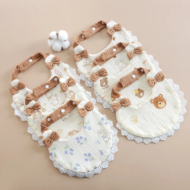 Niedliche Baby-Sabberlätzchen mit Spitzen-Schleife Weiche Baumwoll-Musselin Bandana-Lätzchen für Neugeborene Mädchen Ins Trendy