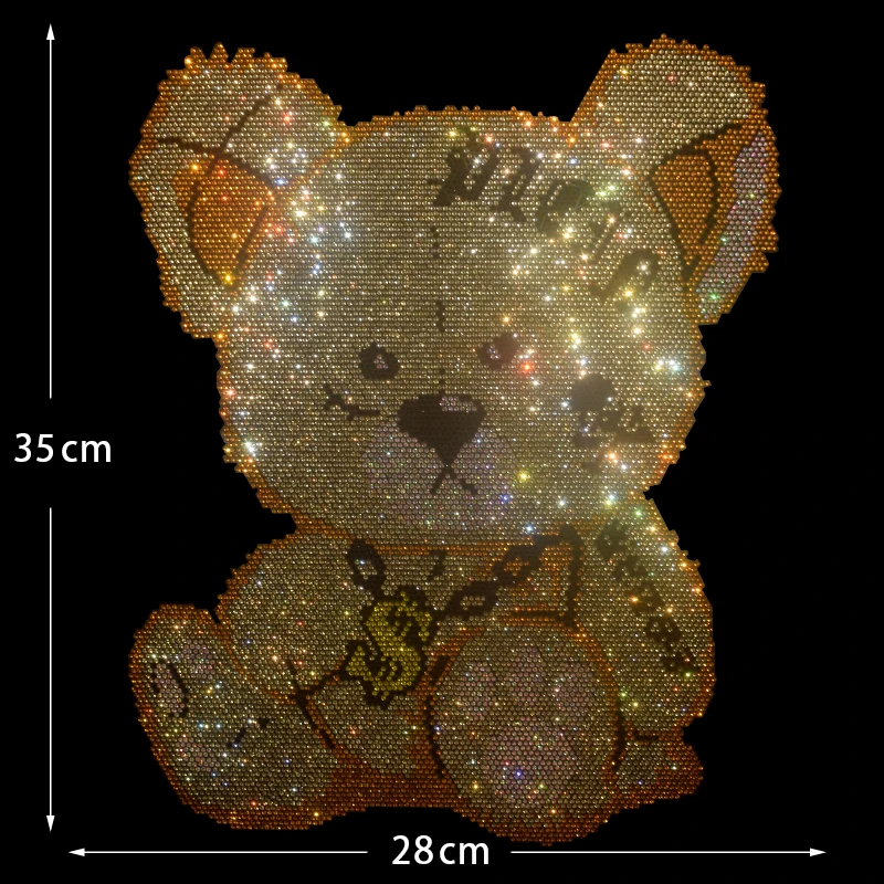 

High-quality rhinestone rhinestone creative cartoon bear patterns are ironed on T-shirts, jeans, hoodies and clothing accessorie