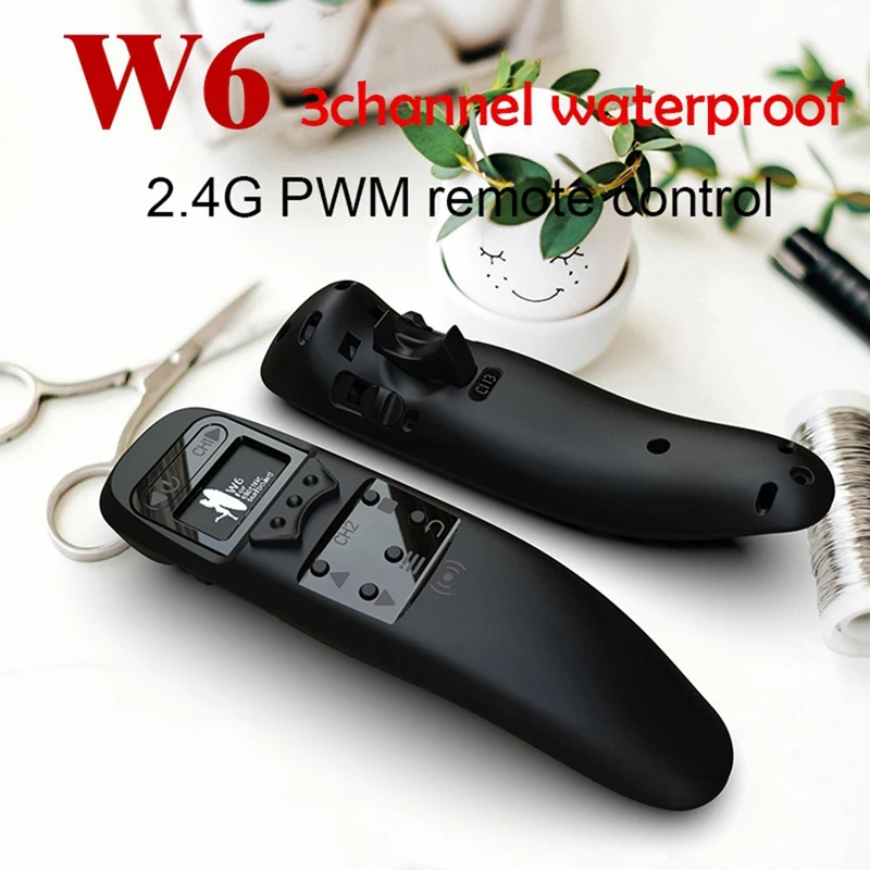 

W6 2.4G Waterproof Remote Control Electric Skateboard Surfboard 3-Channel Screen Remote Control Wireless Charging