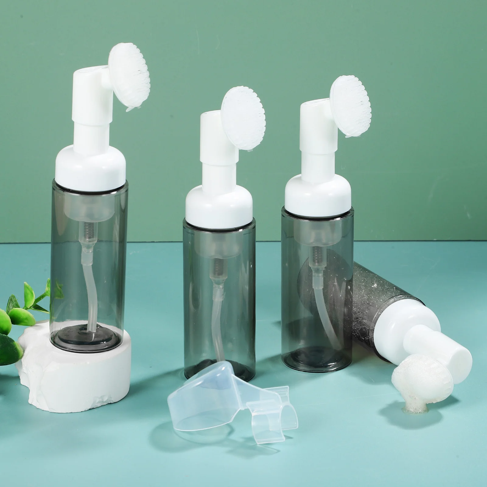 6 Stück leere Flaschen, 60 ml, schwarz, widerstandsfähige Schaumpumpe, Reisegröße, auslaufsicher, für Handseife, Shampoo, Hautpflege