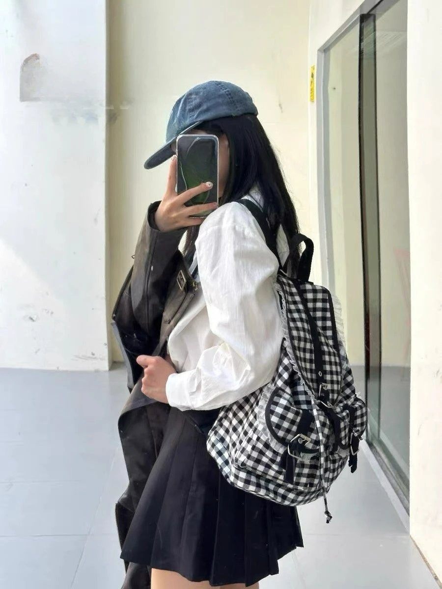 

Black White Checkered Lace Backpack Large Capacity Commuting Casual Versatile Backpacks