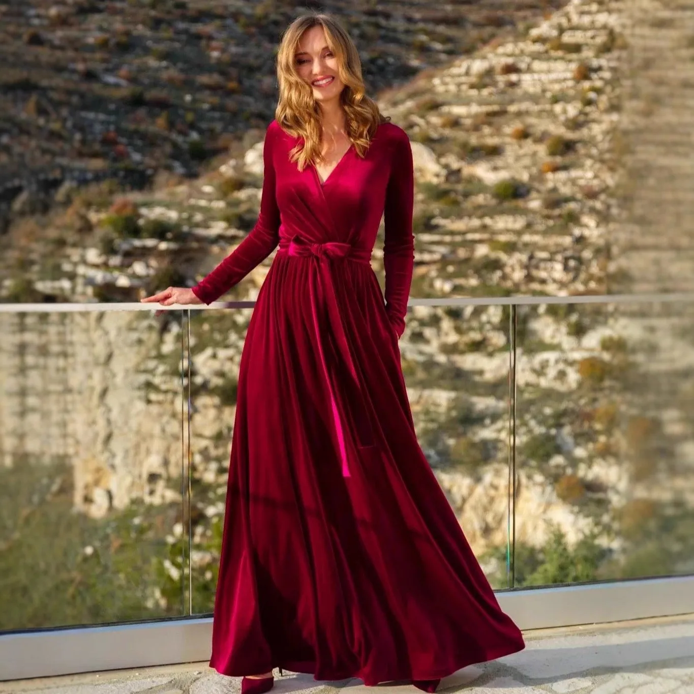 Pleated V Neck Dress Long with Relaxed Fit Ladylike a Line Silhouette Mid Waist for Women Autumn Winter Travel Pleated Dress