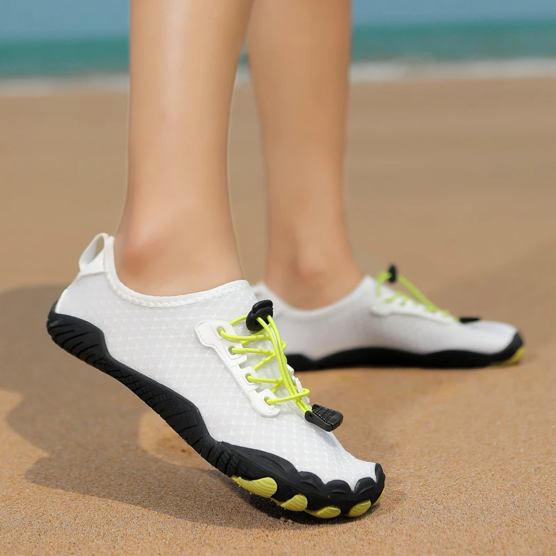 Buty do wody Unisex szybkoschnące buty do wody nadmorskie trampki boso dla dzieci buciki plażowe Unisex antypoślizgowe kapcie kąpielowe