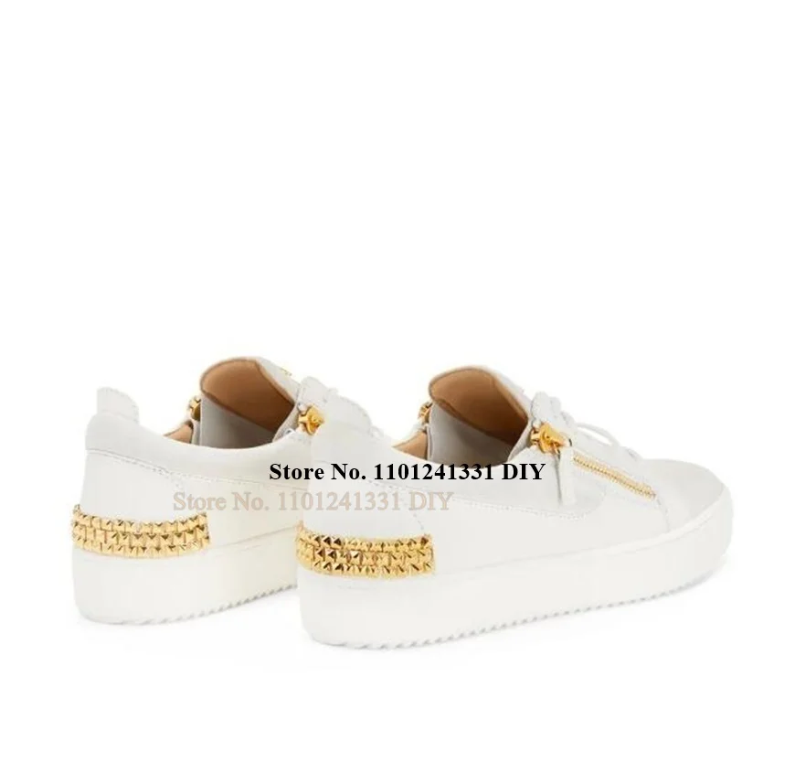 White Leather Shoes Studded Low Top Sneakers Men Casual Shoes Side Zipper Gold Tone Board Zapatillas Chaussure Man\'s Shoes Flats