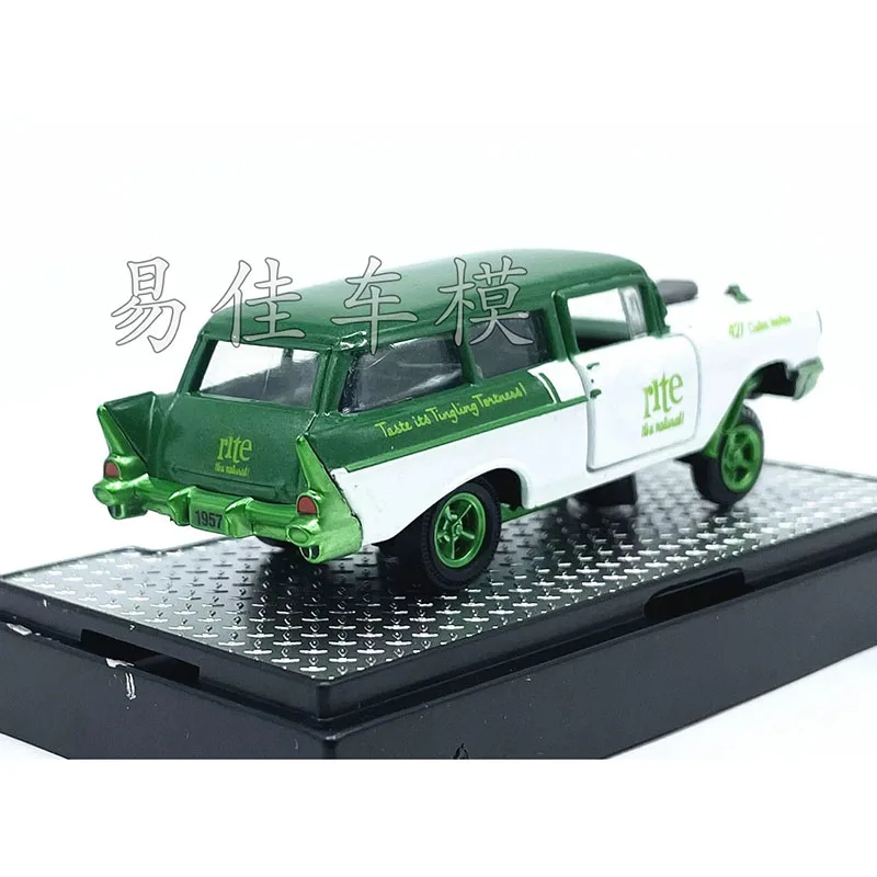 M2 Diecast Alloy 1/64 1957 150 Handyman Station Wagon Gasser Car Model Collection Static Display Ornament Toy Gift