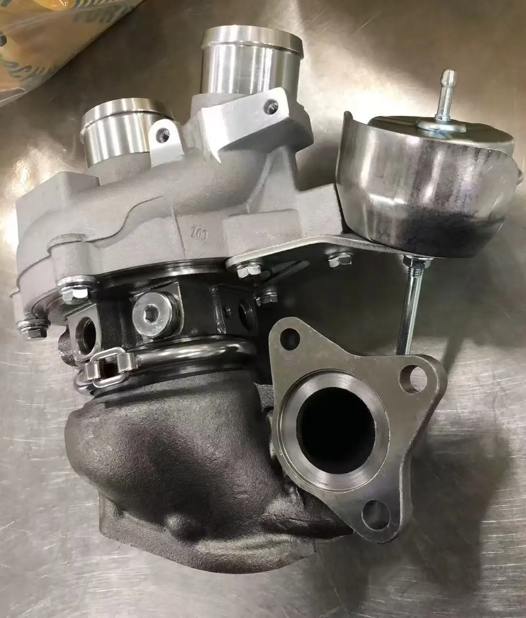 F150 Right Turbocharger K0CG 179205 BL3Z6K682D BL3E9G438VA Turbo Charger For Ford F-150 RWD Truck Diesel Engine