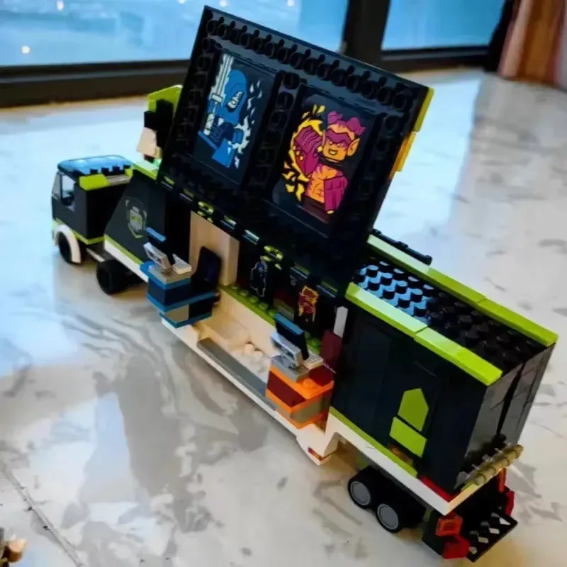 Conjuntos compatíveis série cidade e-sports caminhão de competição 60388 montagem educacional das crianças bloco de construção brinquedos das crianças presente