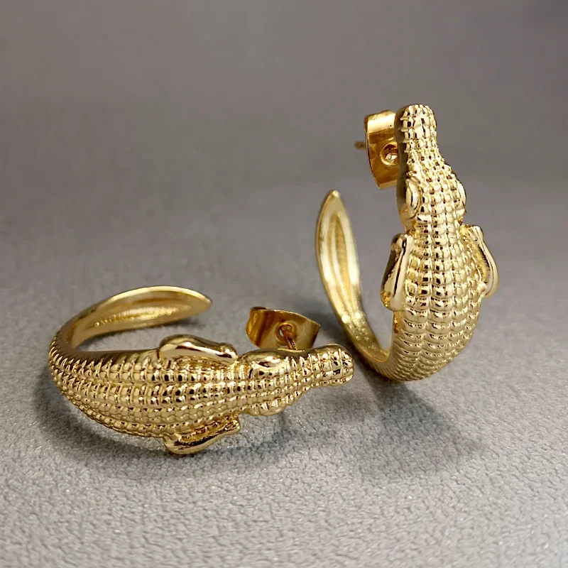 Personalized fashion Gold Color crocodile earrings Women Men's Ear Stud Hook Party Earrings