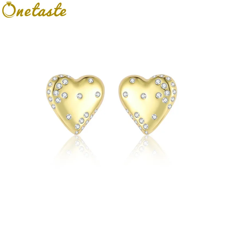 

925 Sterling Silver Gold Plated Heart Shaped Cubic Zirconia Stud Earrings Women Fashion Dainty Stack Lightweight Small Earring