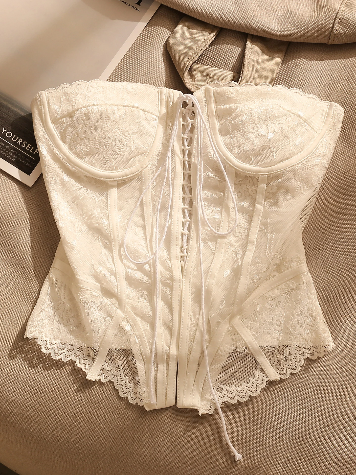 

Белый жилет с кружевным ремешком, женская летняя внутренняя одежда, верхняя одежда, сексуальный утягивающий базовый слой, топ-труба, бренд irt Tia Allure