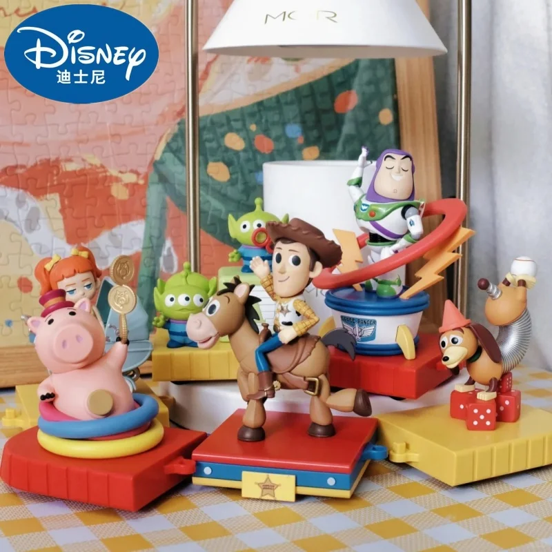 

В наличии 52 игрушки Disney Toy Story Float Parade Series Слепая коробка Базз Лайтер Фигурка Орнамент Mystery Box Сюрприз Xmax Игрушка в подарок