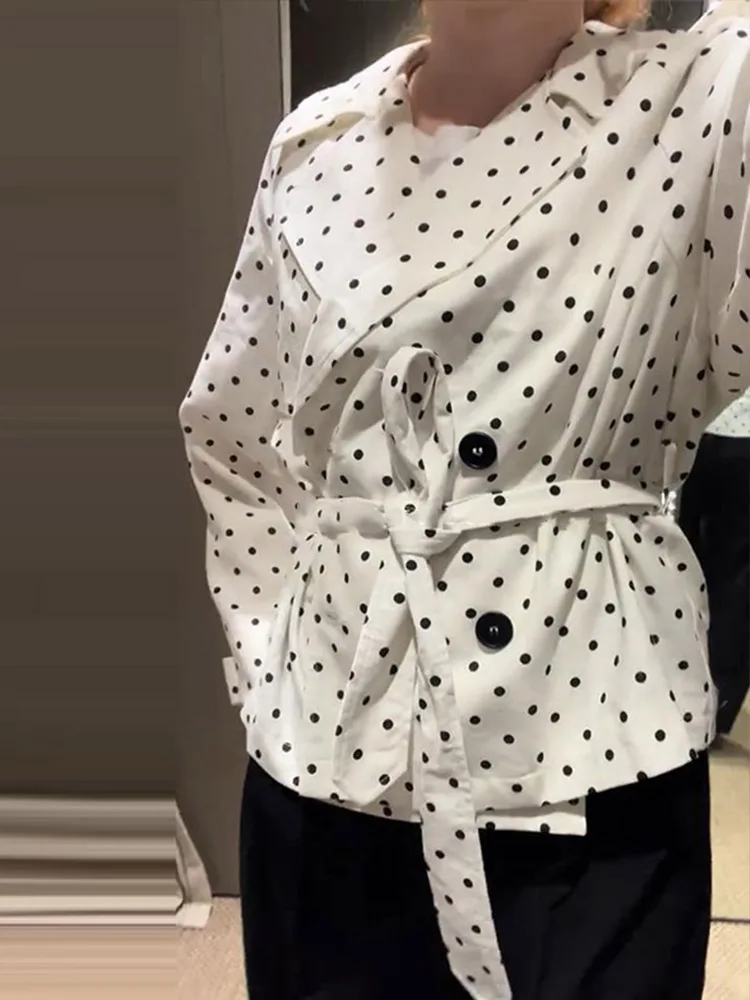Gepunkteter Trenchcoat mit Gürtel für Damen, Streetwear-Stil, Reverskragen, Langarm, Doppelreihig, Schlanker Schnitt, Windbreaker, Schicke Damenjacke, Neue Oberbekleidung – Detail 10