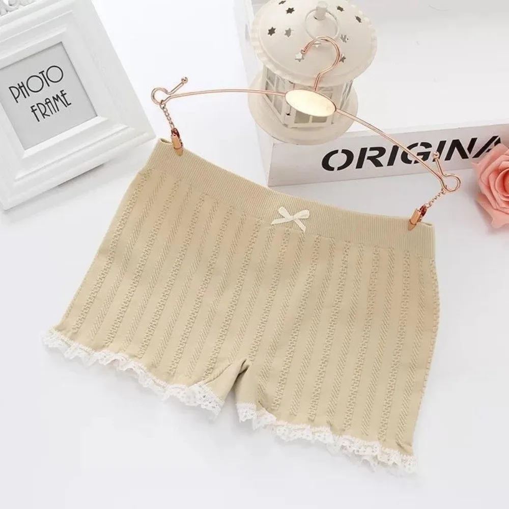 Fashion Lace Seamless Shorts High-stretch Breathable Safety Short Pants Underwear Women