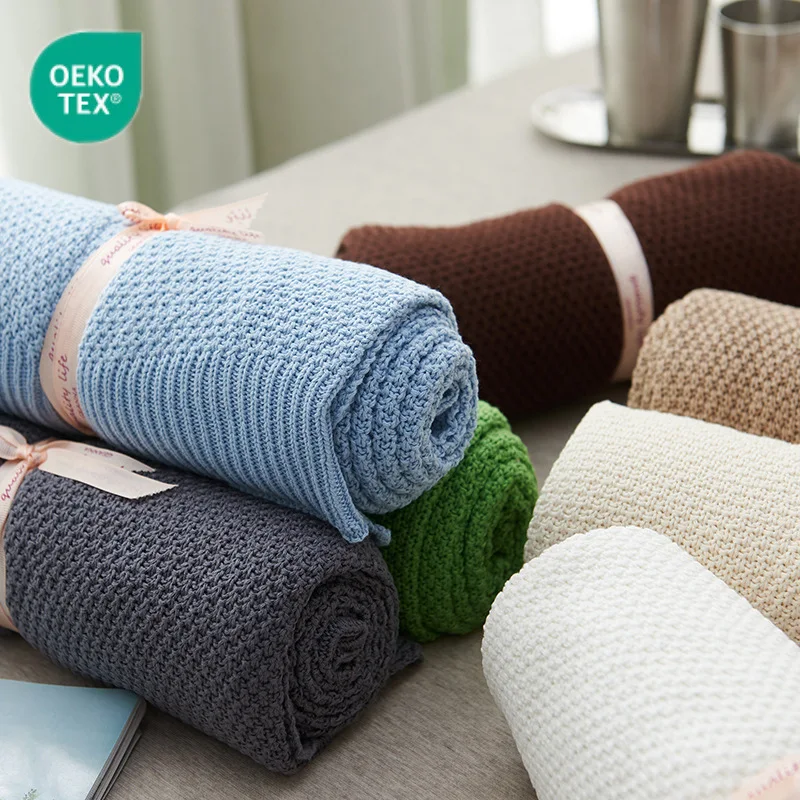 

Lightweight Cotton Summer Blanket - Soft Breathable Throw for Air-Conditioned Rooms, Kids Nap Blanket, Travel & Sofa Cover