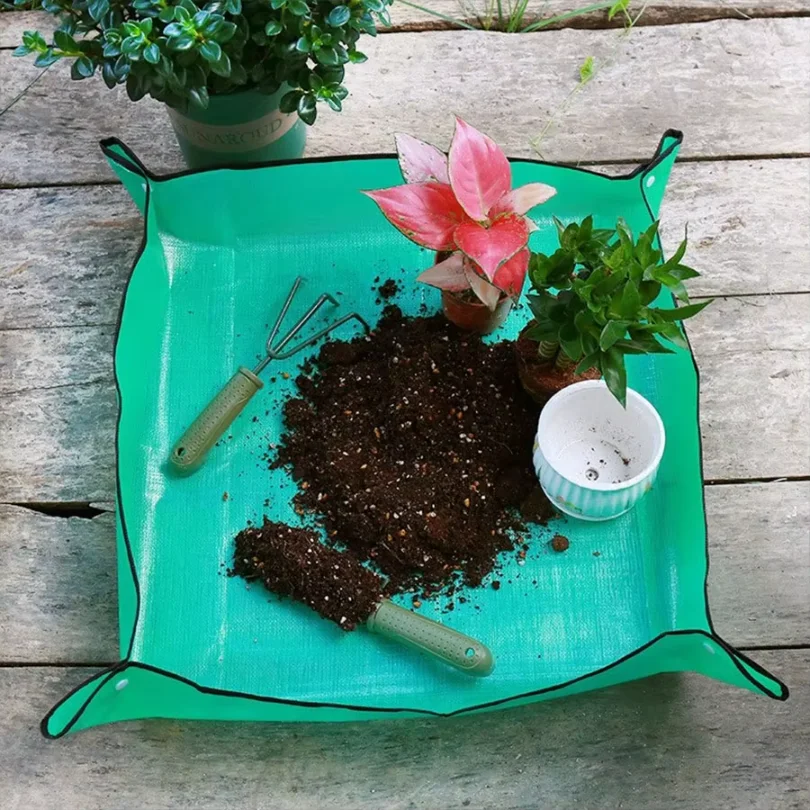 Multi Color Foldable Waterproof Garden Repotting Mat with Handles Reusable Durable for Indoor Outdoor Gardening Easy to Clean