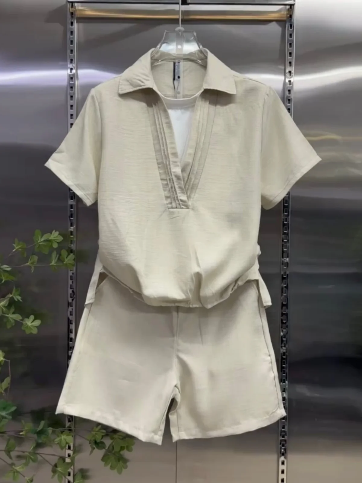 

Summer Ice Silk Cotton Linen Casual Sport Suit Men's Draped Breathable Short Sleeve Shorts Two-Piece Set Elastic Waistband