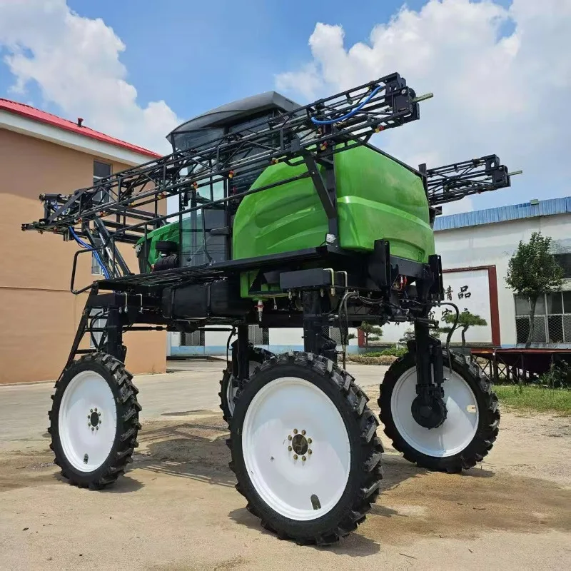 High Quality Self Propelled Motorized Foldable Boom Sprayer 700L Tank High Productivity UAV Agricultural Farming Engine